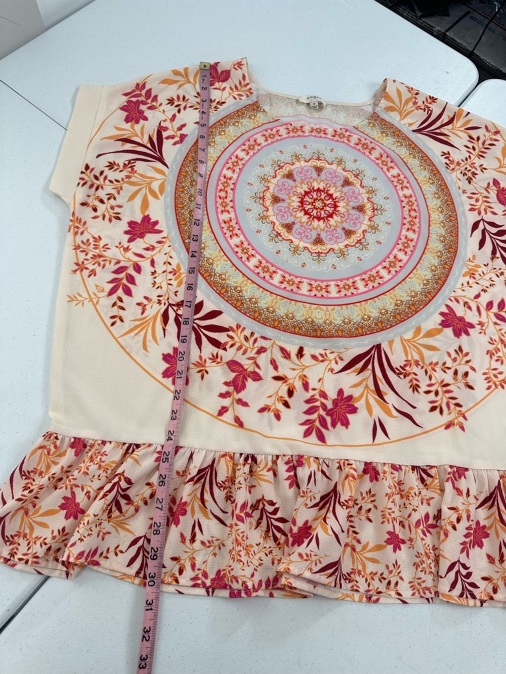Umgee Medallion Mandala Floral Tunic Top Oversized Ruffle Hem Boho Artisan M - Picture 5 of 7